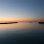 B&B AT THE HARBOUR Free Sauna&Bikes