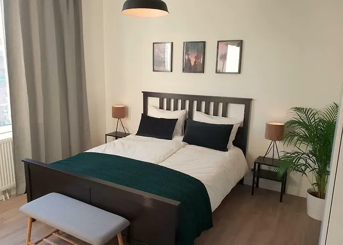 B&B AT THE HARBOUR Free Sauna&Bikes